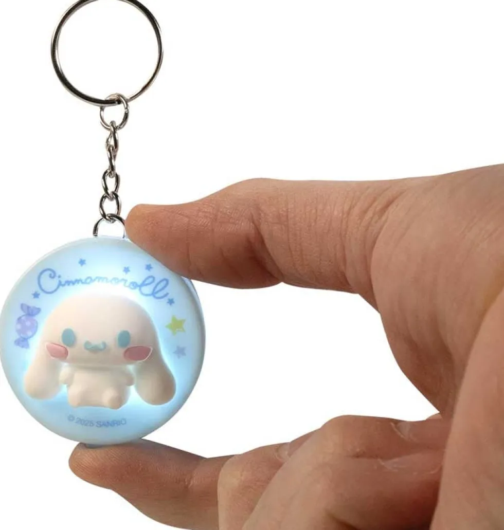 Hello Kitty Cinnamoroll avaimenperä valolla