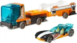 Hot Wheels Districts Transport kuorma-auto ja kilpa-auto