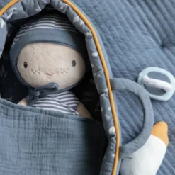 Little Dutch Jim poika vauva pehmonukke ja kantokassi