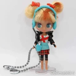 Littlest Petshop Blythe nukke B13