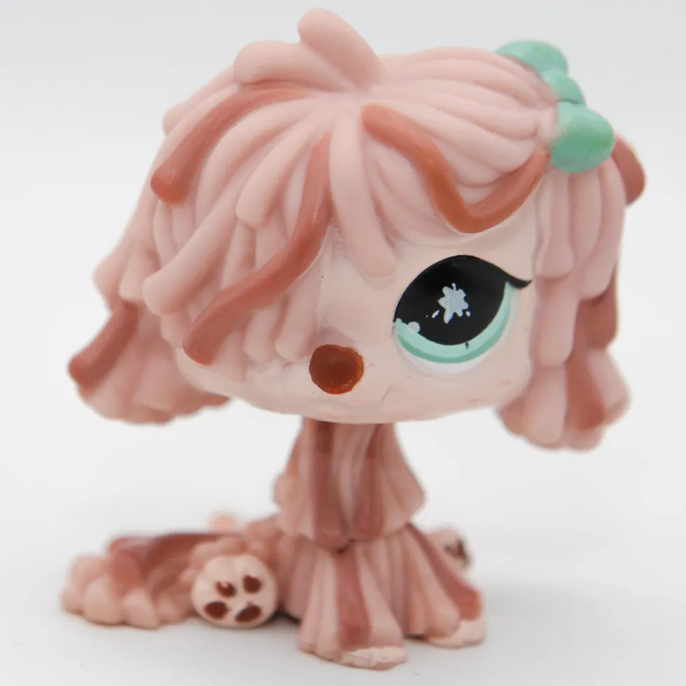 Littlest Petshop Unkarin paimenkoira #830