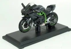 Maisto 1:18 Special Edition Moottoripyörä - lajitelma