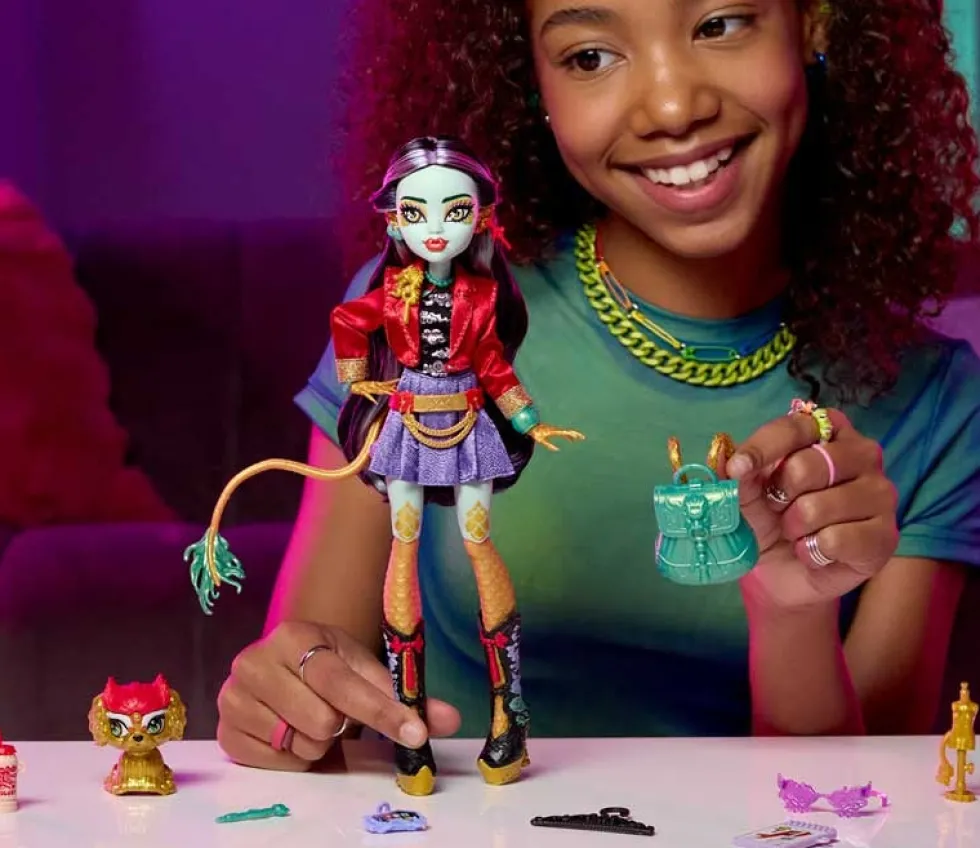 Monster High Jinafire Long -nukke