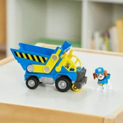 Ryhmä Hau Rubble & Crew Wheeler hahmo ja ajoneuvo