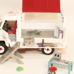 Schleich Eläinlääkäri auto ja tarvikkeet - Second Hand