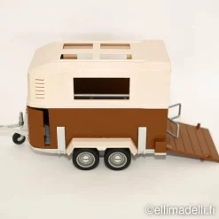 Schleich traileri hevoskuljetuksiin